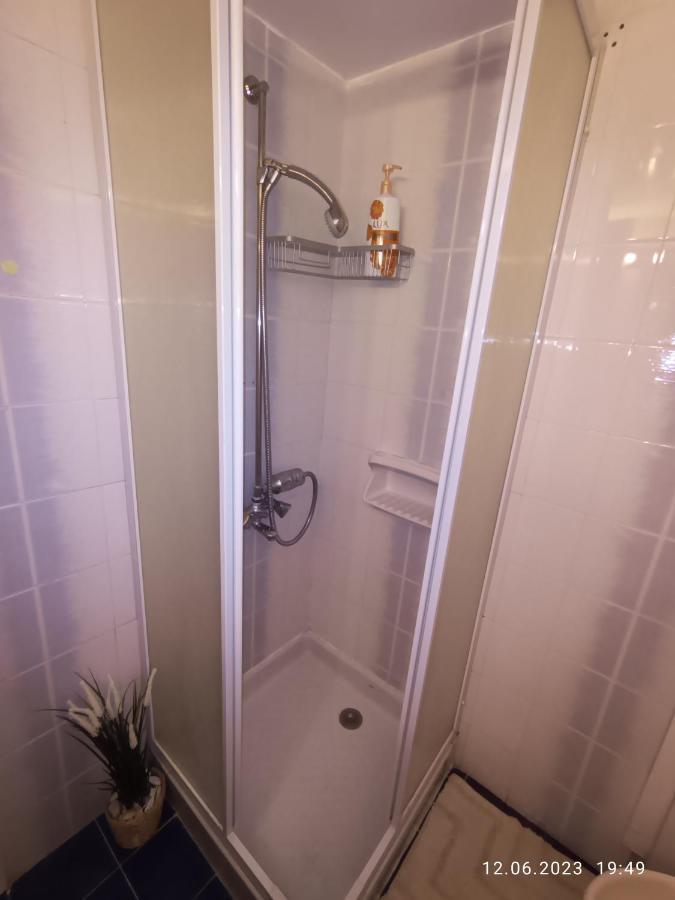 Ferienhaus_Familykrausz ペルボニア エクステリア 写真